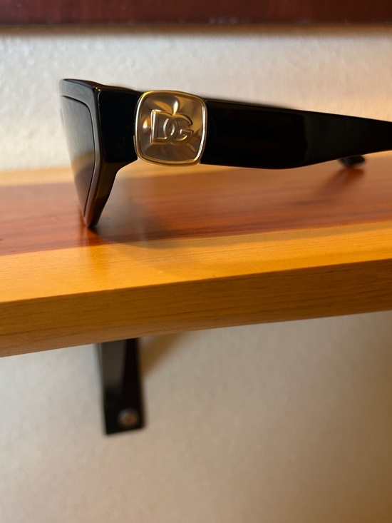 DOLCE & GABBANA Sunglasses main image 4
